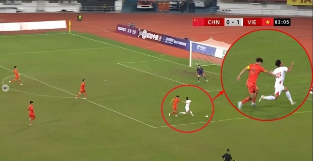 B&aacute;o Trung Quốc tố trọng t&agrave;i thi&ecirc;n vị đội nh&agrave; ở trận gặp U22 Việt Nam - Ảnh 1