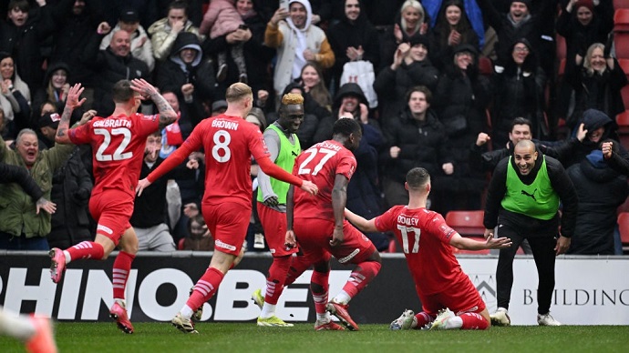 Nhận định, soi kèo Salford City vs Leyton Orient, 2h30 ngày 6/12: Khó cho chủ nhà - Ảnh 8