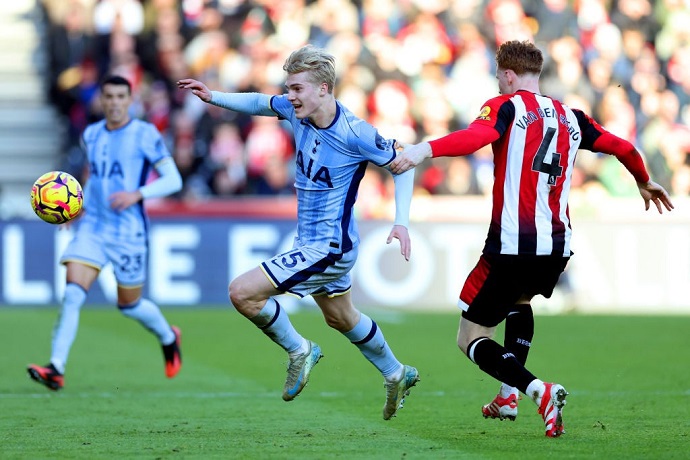 Siêu máy tính dự đoán Tottenham vs Brentford, 22h00 ngày 6/12 - Ảnh 1