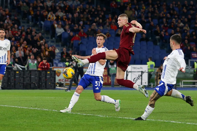 Siêu máy tính dự đoán AS Roma vs Como, 2h45 ngày 16/12 - Ảnh 1
