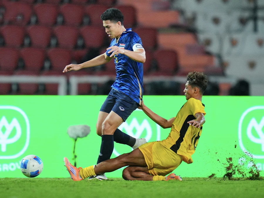 U22 Th&aacute;i Lan thắng vất vả Malaysia d&ugrave; đ&aacute; hơn người - Ảnh 1