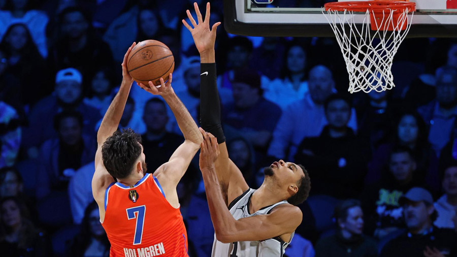   Nhận định b&oacute;ng rổ Oklahoma City Thunder vs San Antonio Spurs, 08h00 ng&agrave;y 14/1: Trả th&ugrave; khắc tinh - Ảnh 1
