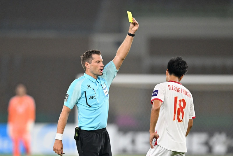 Trọng t&agrave;i bắt trận U23 Việt Nam vs U23 Trung Quốc l&agrave; 'vua thổi phạt đền' - Ảnh 1