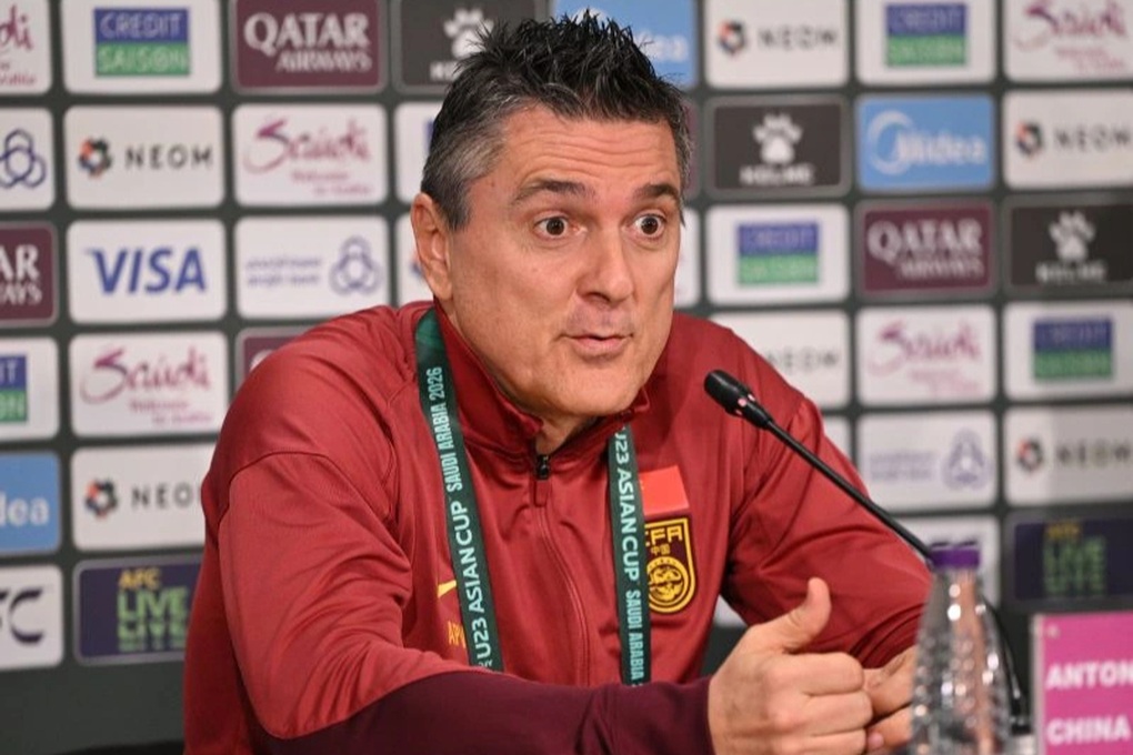 HLV U23 Trung Quốc h&agrave;i l&ograve;ng, HLV Kim Sang Sik chỉ ra bước ngoặt - Ảnh 1