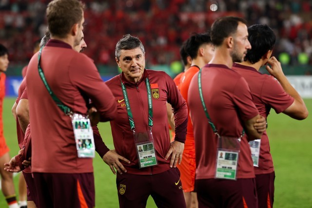 Thủ m&ocirc;n Trung Quốc mất giải Thủ m&ocirc;n xuất sắc nhất U23 ch&acirc;u &Aacute; đầy cay đắng - Ảnh 1