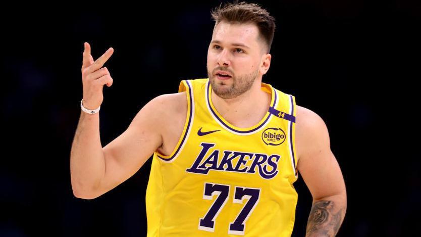 Nhận định b&oacute;ng rổ Chicago Bulls vs Los Angeles Lakers, 08h00 ng&agrave;y 27/1: Dựa v&agrave;o Doncic v&agrave; James - Ảnh 1