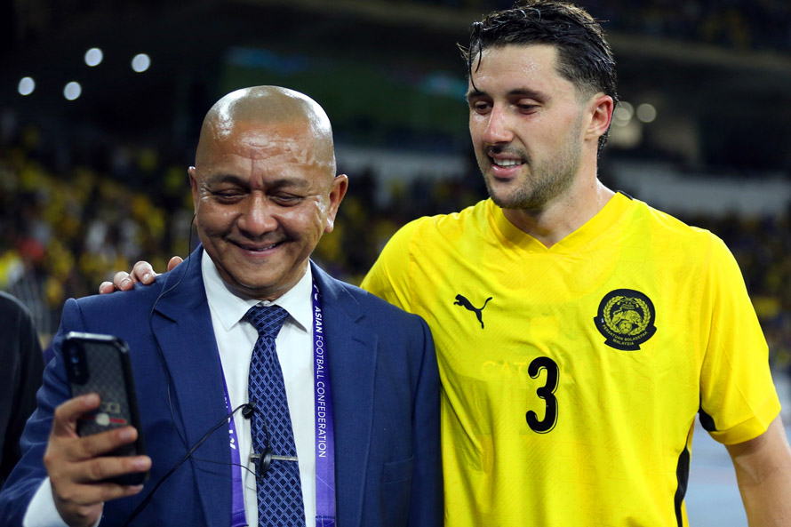 AFC chưa cho đội tuyển Malaysia sử dụng lại 7 cầu thủ nhập tịch gian dối - Ảnh 1