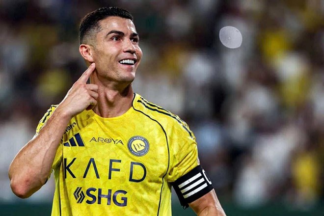 FIFA cho ph&eacute;p Al Nassr chấm dứt hợp đồng với Ronaldo - Ảnh 1