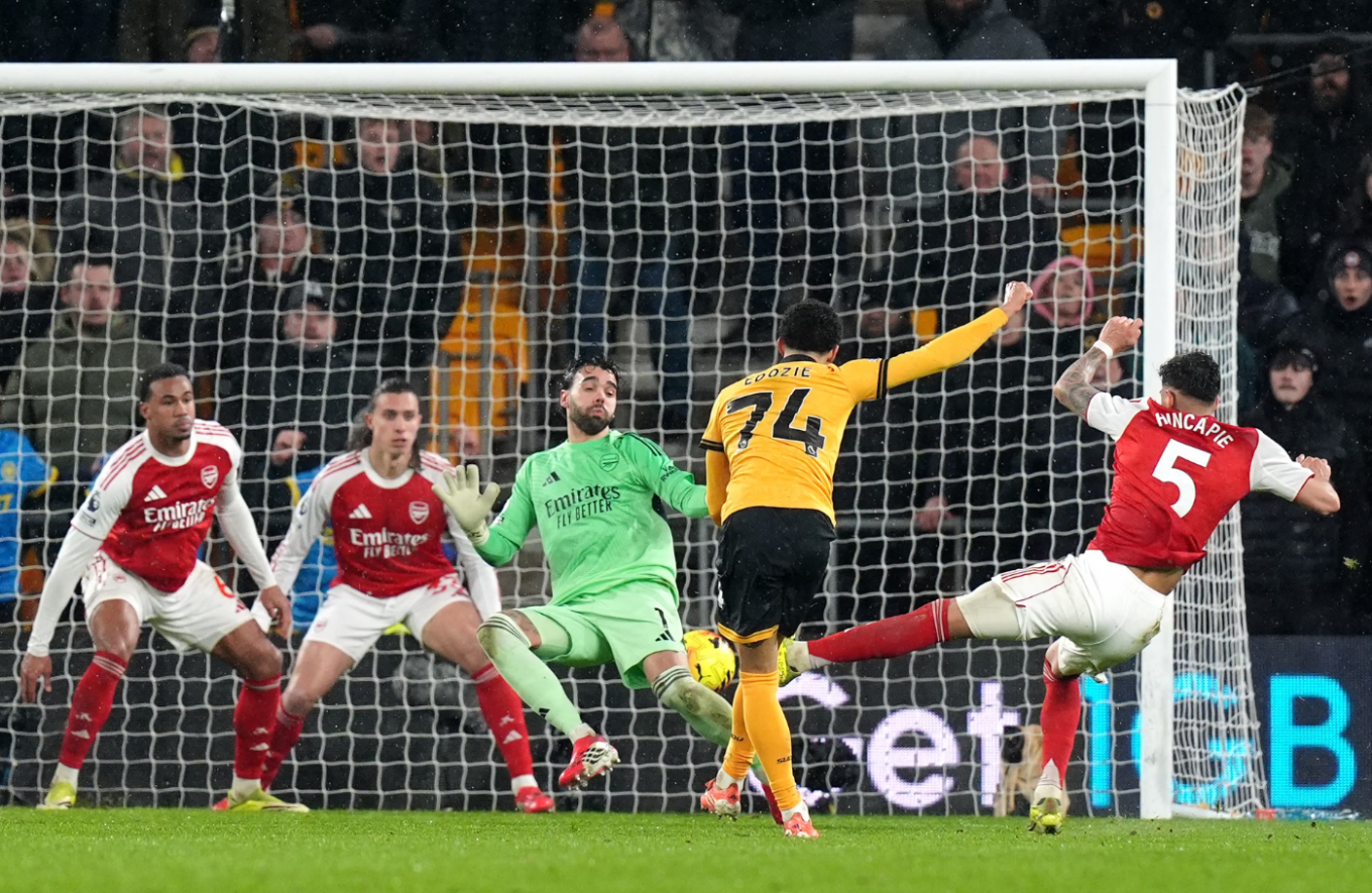 Arsenal bị chỉ tr&iacute;ch thậm tệ sau trận h&ograve;a tai hại trước Wolves - Ảnh 1