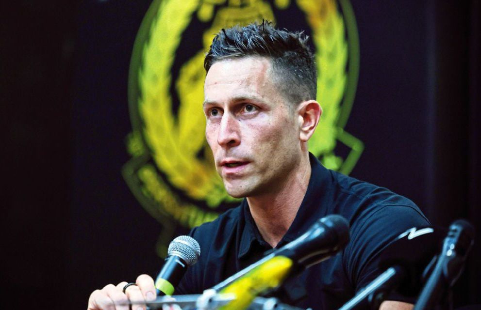 Sếp b&oacute;ng đ&aacute; Malaysia tự tin thắng kiện ở CAS - Ảnh 1