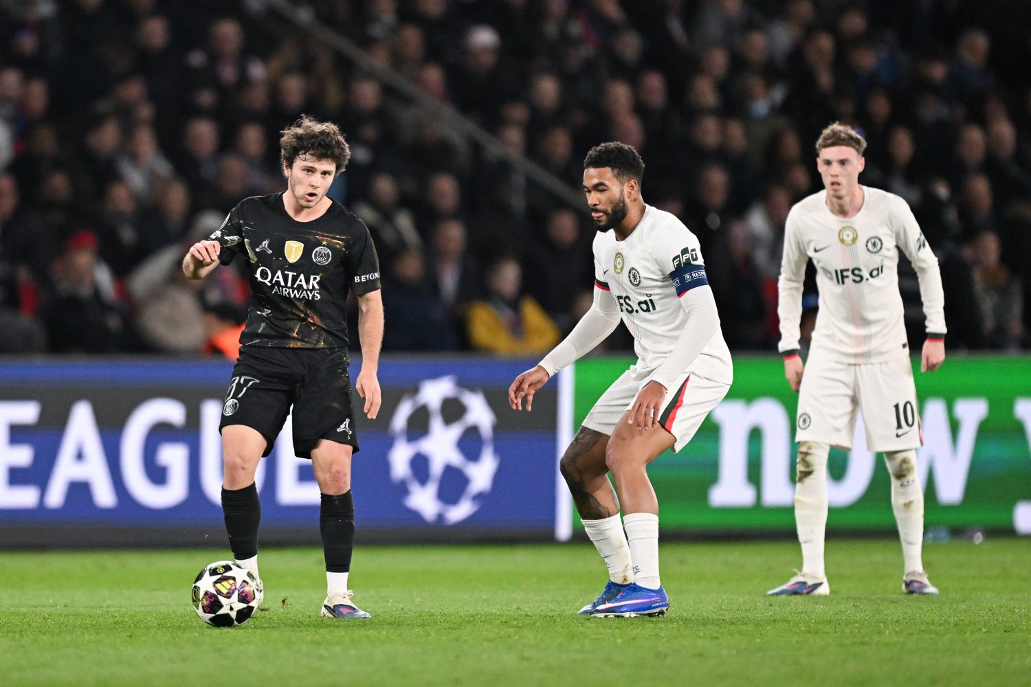 Chuy&ecirc;n gia dự đo&aacute;n Chelsea vs PSG, 3h00 ng&agrave;y 18/3 - Ảnh 1