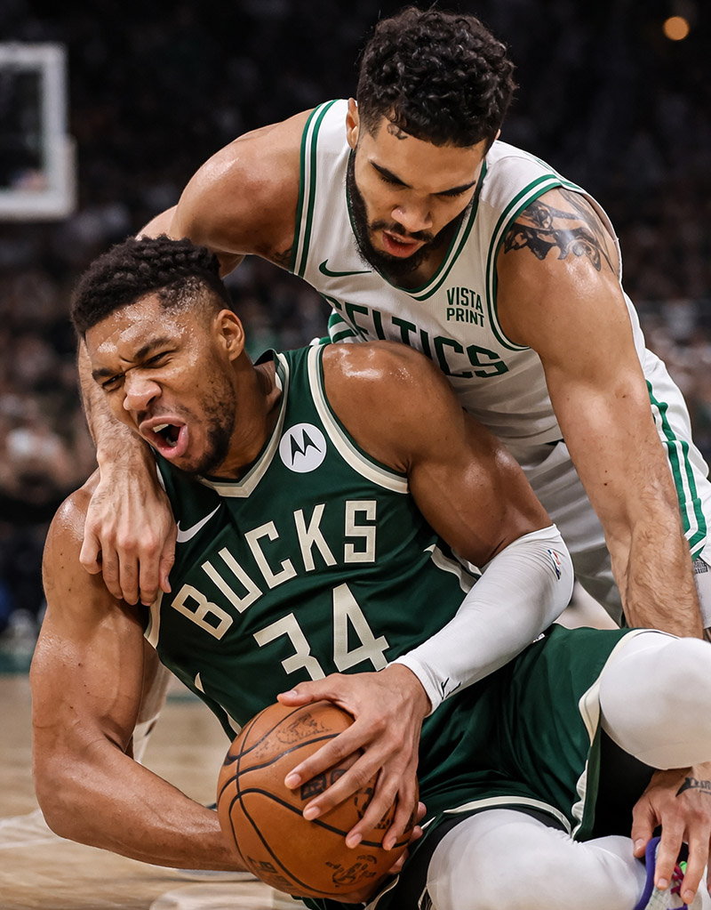 Nhận định b&oacute;ng rổ Milwaukee Bucks vs Boston Celtics, 07h00 ng&agrave;y 4/4: Đ&egrave; mặt chủ nh&agrave; - Ảnh 2