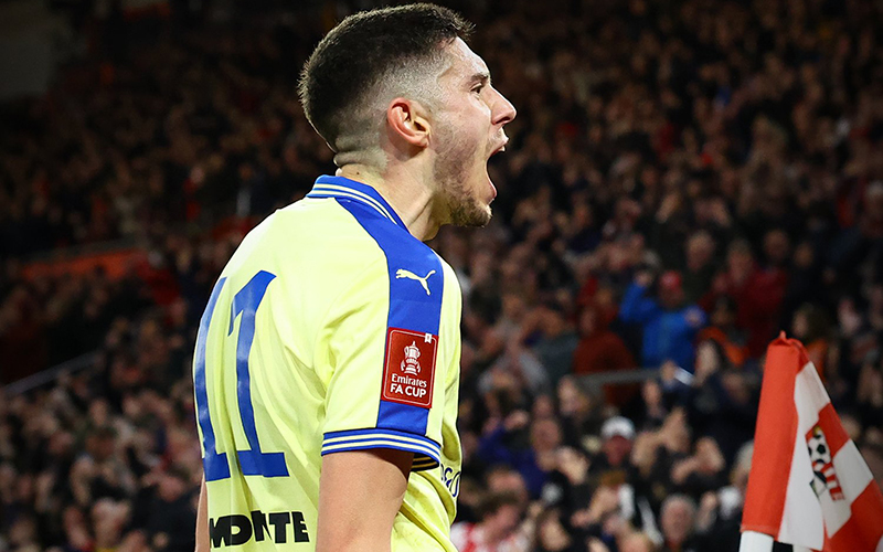 Kèo vàng bóng đá Wrexham vs Southampton, 02h00 ngày 8/4: Vượt qua - Ảnh 1