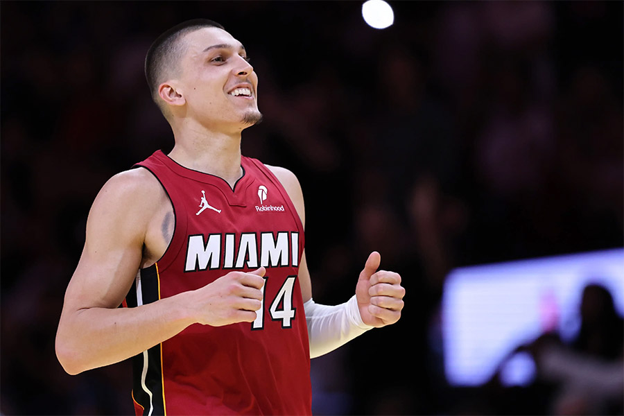 Nhận định b&oacute;ng rổ Toronto Raptors vs Miami Heat, 06h00 ng&agrave;y 10/4: C&aacute;n c&acirc;n ch&ecirc;nh lệch - Ảnh 1