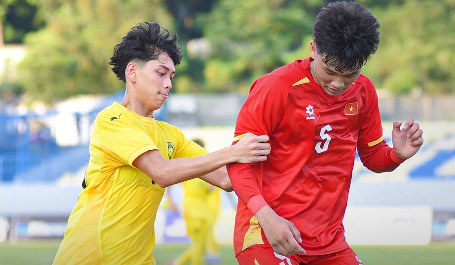 U17 Việt Nam v&ugrave;i dập Malaysia trong trận khởi đầu giải U17 Đ&ocirc;ng Nam &Aacute; - Ảnh 1