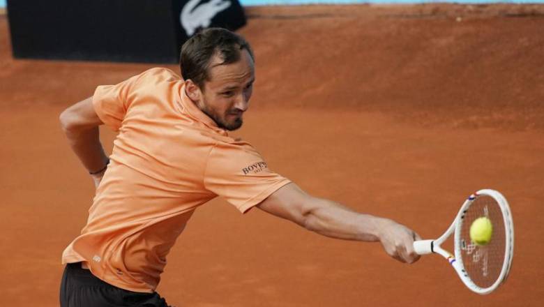 Nhận định tennis Medvedev vs Cobolli - Vòng 4 Madrid Open, 1h30 ngày 29/4 - Ảnh 1