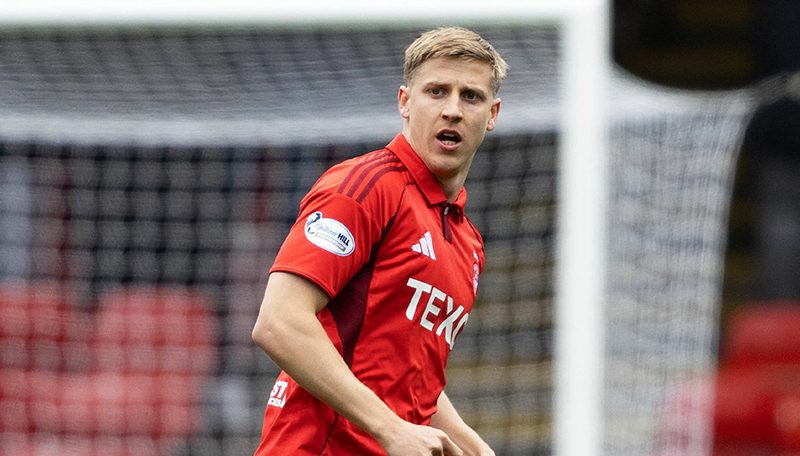 Kèo vàng bóng đá Livingston vs Aberdeen, 01h45 ngày 2/5: Khó thắng - Ảnh 1