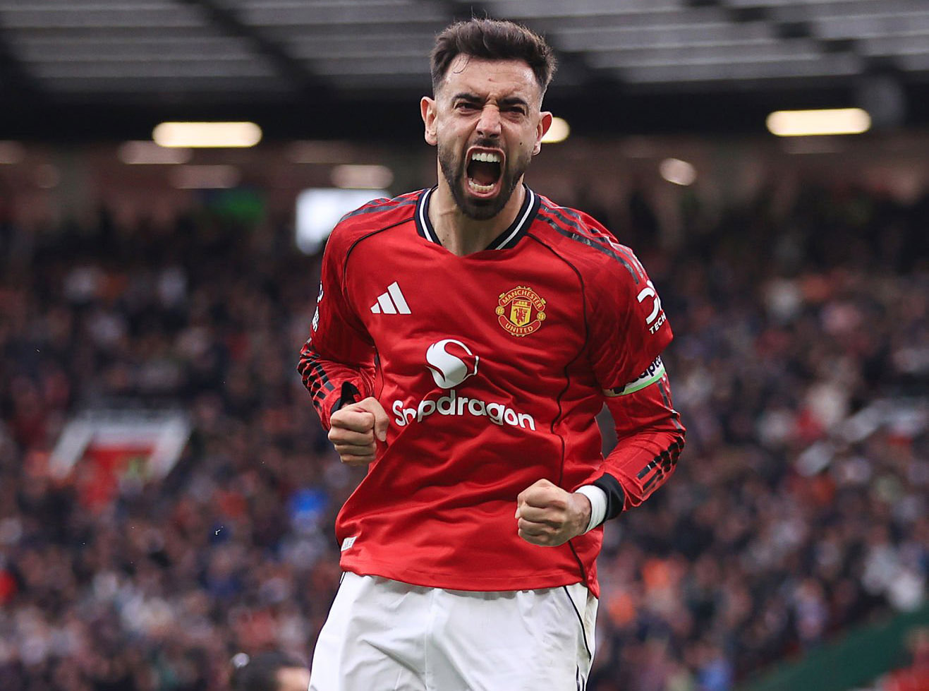 MU hạ Liverpool, chinh phục cột mốc thập kỷ - Ảnh 1