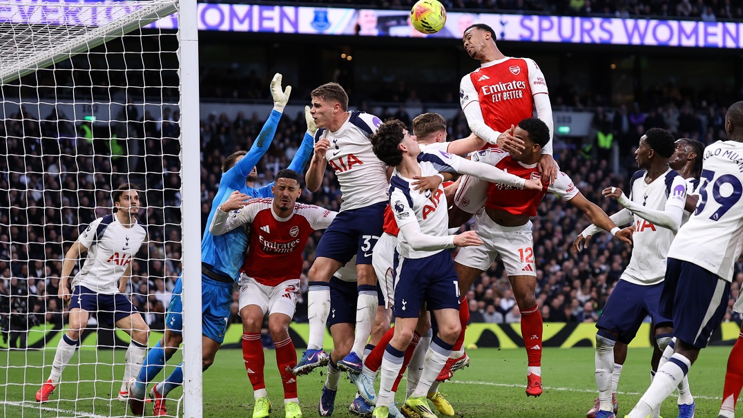 FIFA quyết liệt đổi luật tại World Cup 2026, phạt g&oacute;c của Arsenal hết đường sống - Ảnh 1