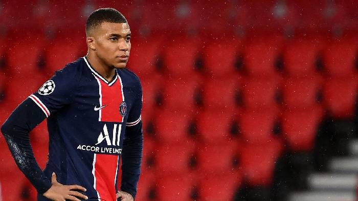 Mbappe chia tay PSG bởi &aacute;p lực từ giới truyền th&ocirc;ng