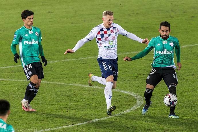Nhận định, soi k&egrave;o Gornik Zabrze với Legia Warszawa, 1h00 ng&agrave;y 2/4: Kh&oacute; cho kh&aacute;ch