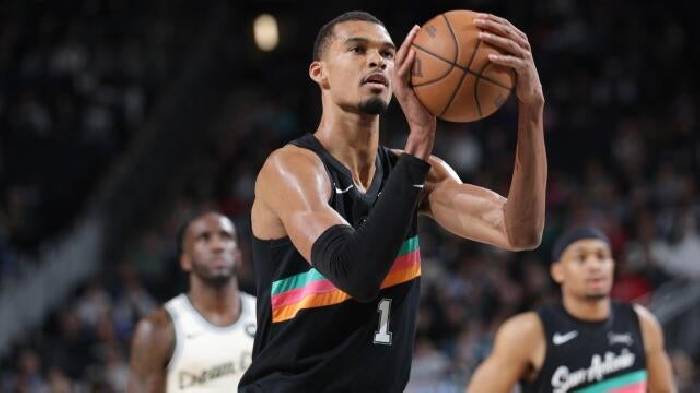 Nhận định bóng rổ Golden State Warriors vs San Antonio Spurs, 09h00 ngày 2/4: Khách không khách khí