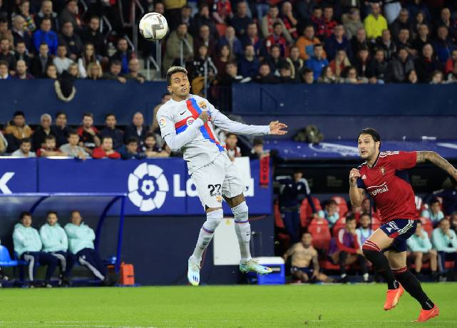 Soi kèo tài xỉu Barcelona vs Osasuna, 00h30 ngày 3/5