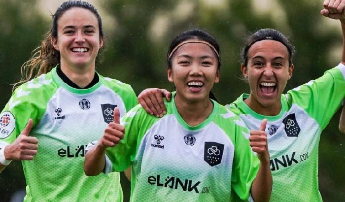 Nối g&oacute;t Huỳnh Như, sao nữ Việt Nam lọt 'mắt xanh' của Lank FC