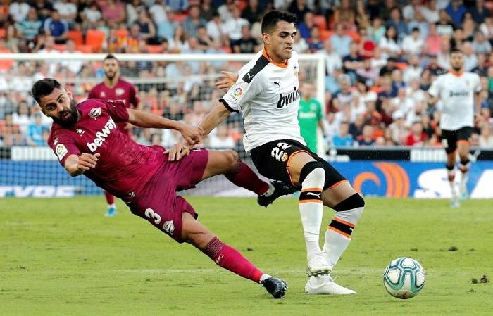 Nhận định, soi kèo Alaves vs Valencia, 23h30 ngày 2/9