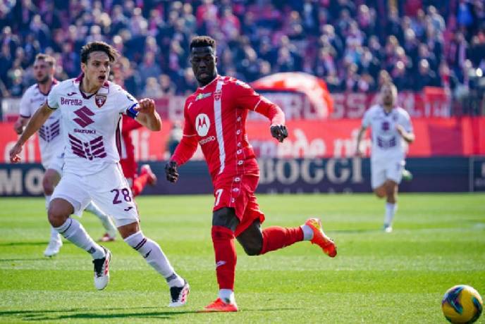 Soi kèo góc Torino vs Monza, 02h00 ngày 02/09