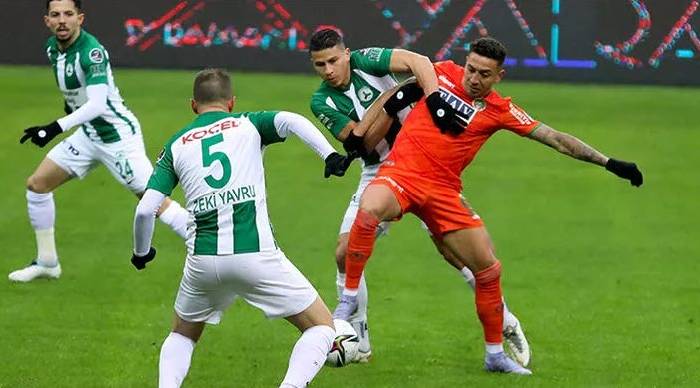 Soi k&egrave;o, dự đo&aacute;n Macao Alanyaspor vs Giresunspor, 18h30 ng&agrave;y 2/10