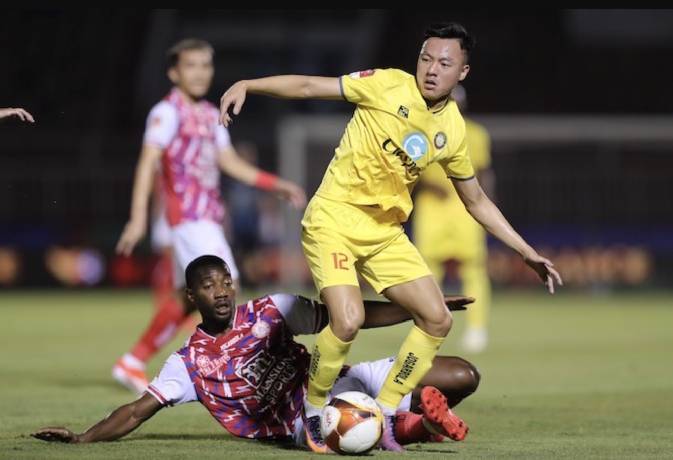 Nhận định, soi k&egrave;o Thanh H&oacute;a vs Becamex TPHCM, 18h00 ng&agrave;y 2/10: Những người khốn khổ