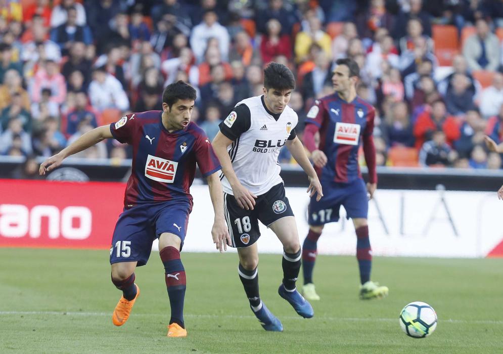 Đội hình dự kiến Valencia vs Eibar, 19h00 ngày 4/1