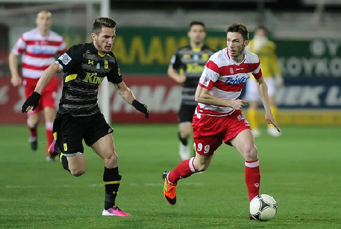 Soi kèo xiên hôm nay 3/2: Olympiakos vs Panetolikos 