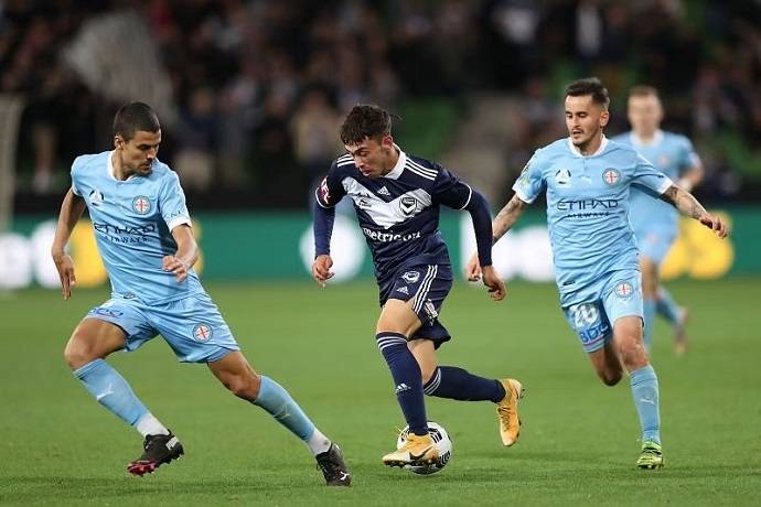 Soi kèo phạt góc Melbourne City vs Macarthur, 13h00 ngày 4/2