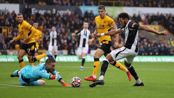 Soi k&egrave;o phạt g&oacute;c Newcastle vs Wolves, 22h00 ng&agrave;y 2/3