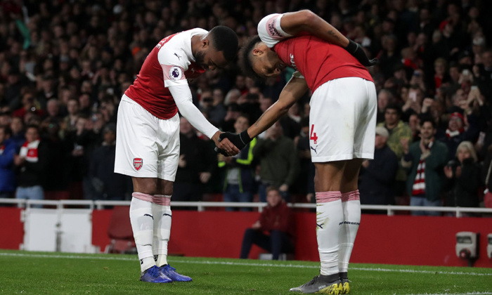 Arsenal 2-0 Newcastle: Ph&aacute;o thủ hất cẳng MU khỏi Top 4