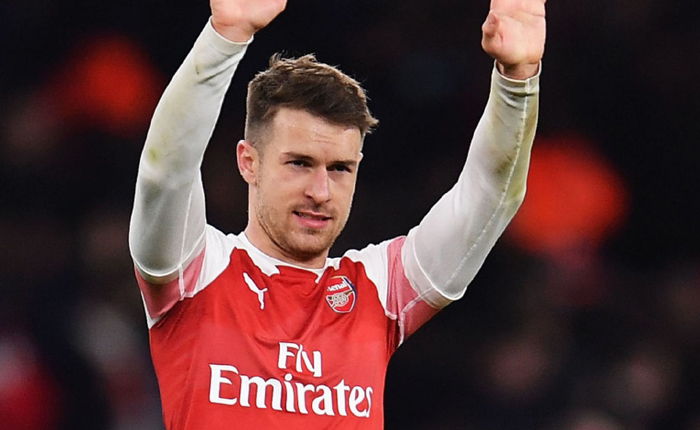 X&uacute;c động với t&acirc;m thư chia tay Arsenal của Ramsey