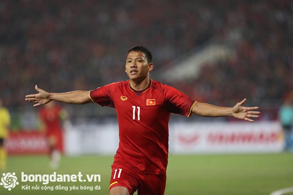 Anh Đức kh&ocirc;ng l&ecirc;n tuyển, thầy Park sang ch&acirc;u &Acirc;u t&igrave;m tiền đạo