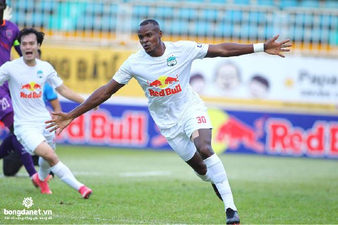 Kiatisak: 'HAGL may mắn khi không thua'