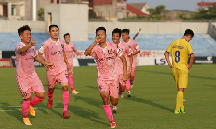 Video Hồng Lĩnh Hà Tĩnh 3-2 Nam Định: Tiếp đà thăng hoa