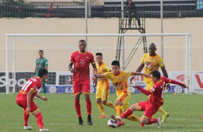 Video Thanh H&oacute;a 1-0 SLNA: Dậm ch&acirc;n đ&aacute;y bảng