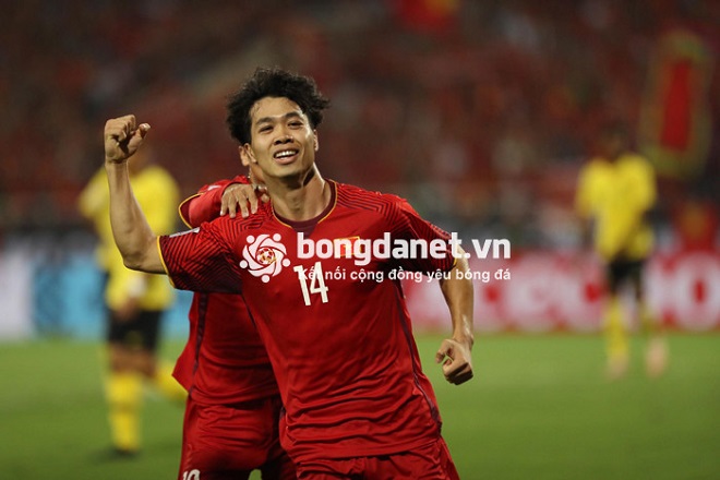 C&ocirc;ng Phượng li&ecirc;n tục xuất hiện truyền th&ocirc;ng của Bỉ