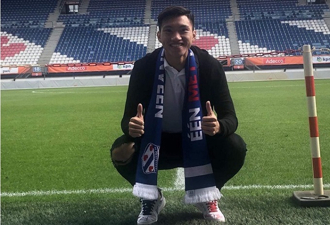 Có mặt tại Hà Lan, Văn Hậu ký bản hợp đồng lịch sử