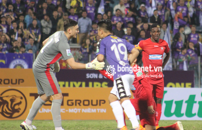 Sau Đặng Văn L&acirc;m, Hải Ph&ograve;ng tiếp tục chia tay trụ cột