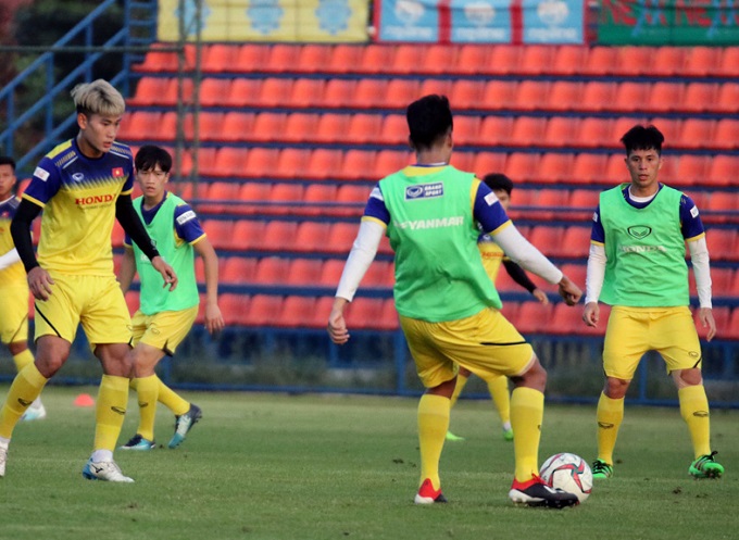 U23 Việt Nam chốt danh sách sơ bộ: Đình Trọng bị gạch tên