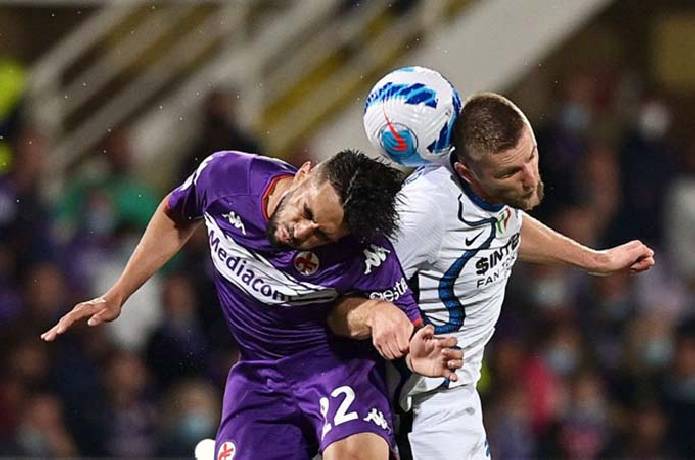 Soi kèo phạt góc Fiorentina vs Monza, 0h30 ngày 5/1