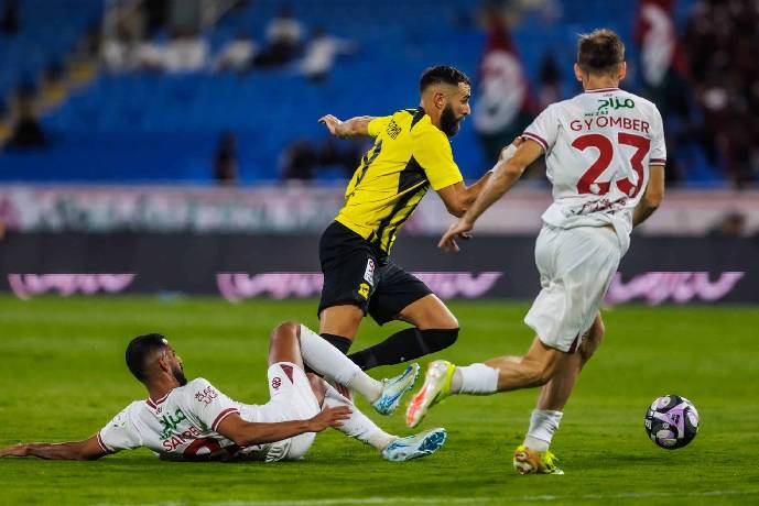 Nhận định, soi k&egrave;o Al Ittihad vs Al Taawoun, 0h30 ng&agrave;y 4/1: Tin v&agrave;o chủ nh&agrave;