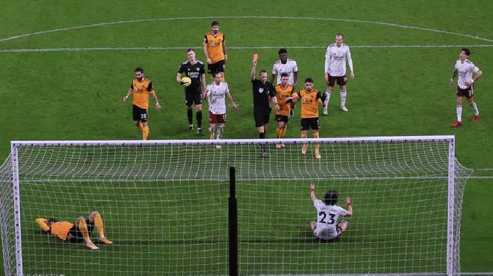 Kỷ lục kh&oacute; tin về số thẻ đỏ của Arsenal dưới thời HLV Arteta