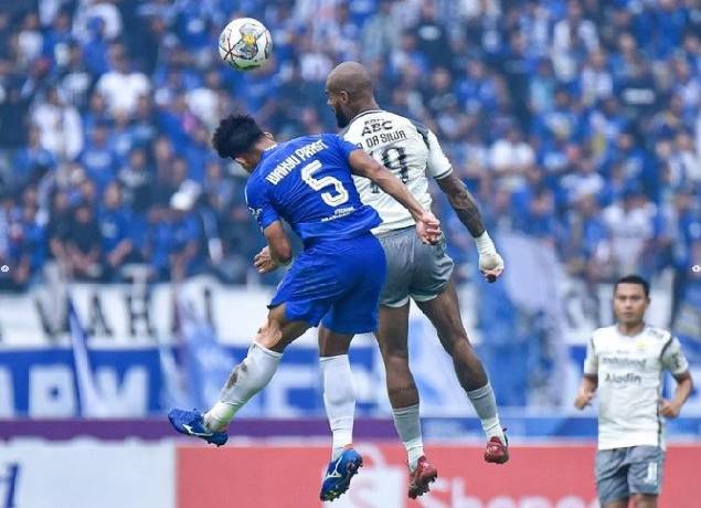 Nhận định, soi kèo Persija vs RANS, 15h30 ngày 3/2